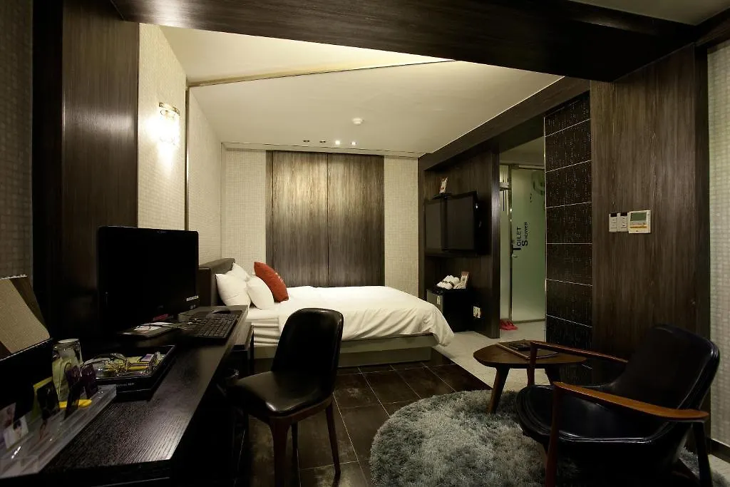 Hotel Hip-1